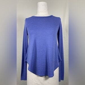 Wilfred Free Aritzia Blue Long Sleeve Curved Hem Top